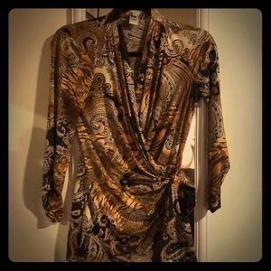 Top. Women’s size XS